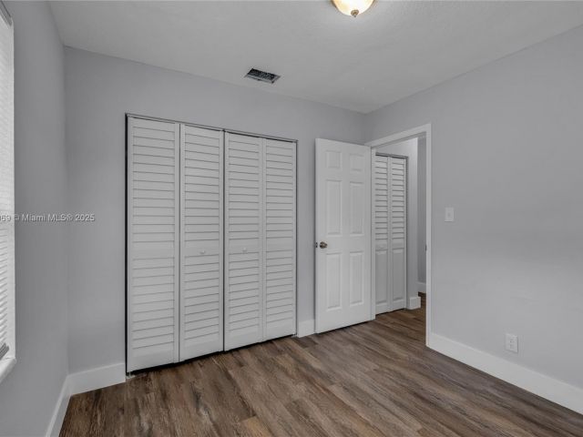 Продажа дома по адресу 2243 Greene St - фото 5840074