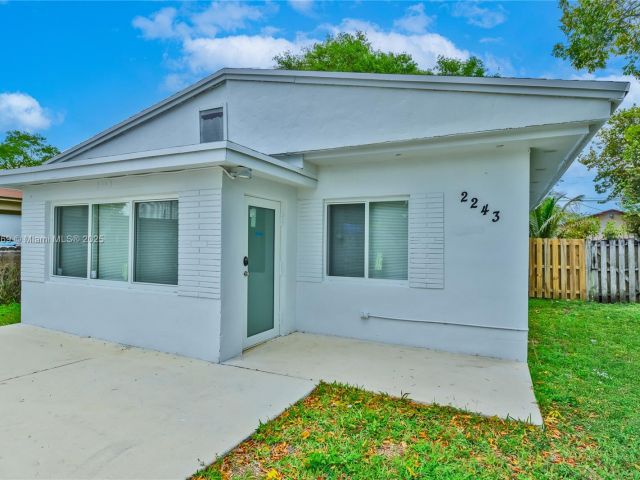 Продажа дома по адресу 2243 Greene St - фото 5840085