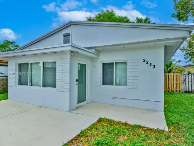 Продажа дома по адресу 2243 Greene St - фото 5840085