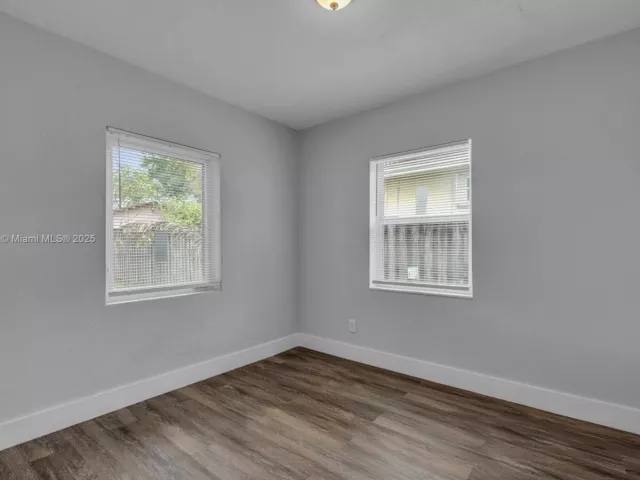 Продажа дома по адресу 2243 Greene St - фото 5840075