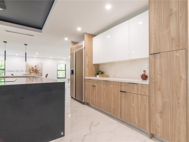 Продажа дома по адресу 3850 SW 130th Ave - фото 5765882