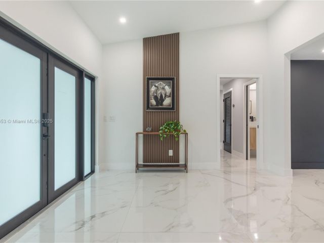 Продажа дома по адресу 3850 SW 130th Ave - фото 5765889