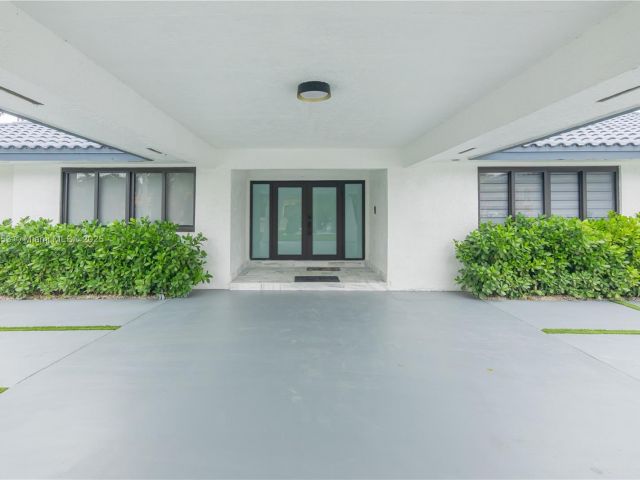 Продажа дома по адресу 3850 SW 130th Ave - фото 5765893