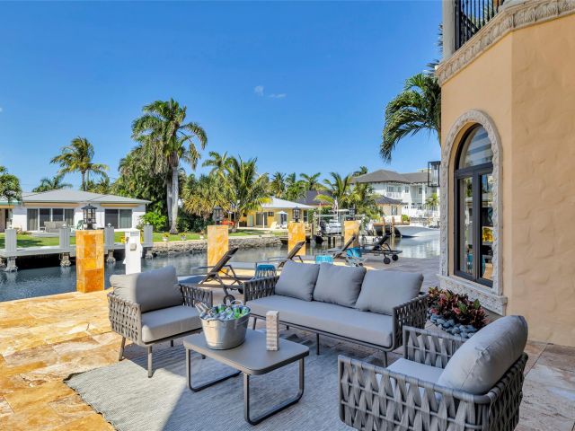 Дом в аренду по адресу 1011 Rhodes Villa Avenue - фото 5768494