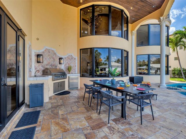 Дом в аренду по адресу 1011 Rhodes Villa Avenue - фото 5768495