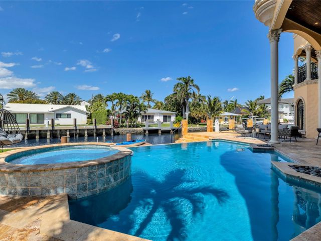 Дом в аренду по адресу 1011 Rhodes Villa Avenue - фото 5768499