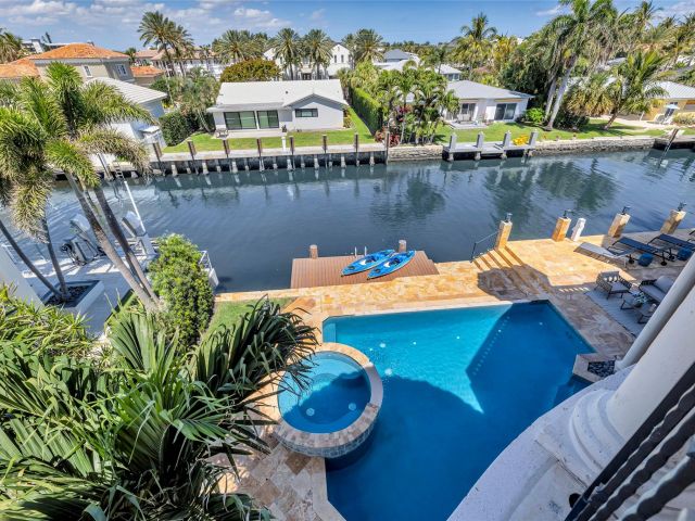 Дом в аренду по адресу 1011 Rhodes Villa Avenue - фото 5768501