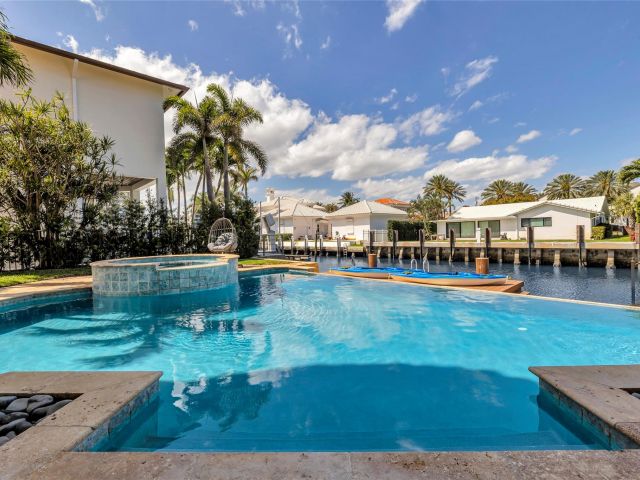 Дом в аренду по адресу 1011 Rhodes Villa Avenue - фото 5768503