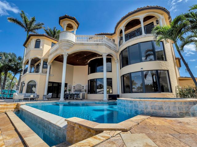 Дом в аренду по адресу 1011 Rhodes Villa Avenue - фото 5768504