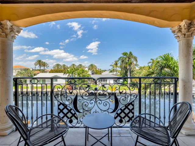 Дом в аренду по адресу 1011 Rhodes Villa Avenue - фото 5768507