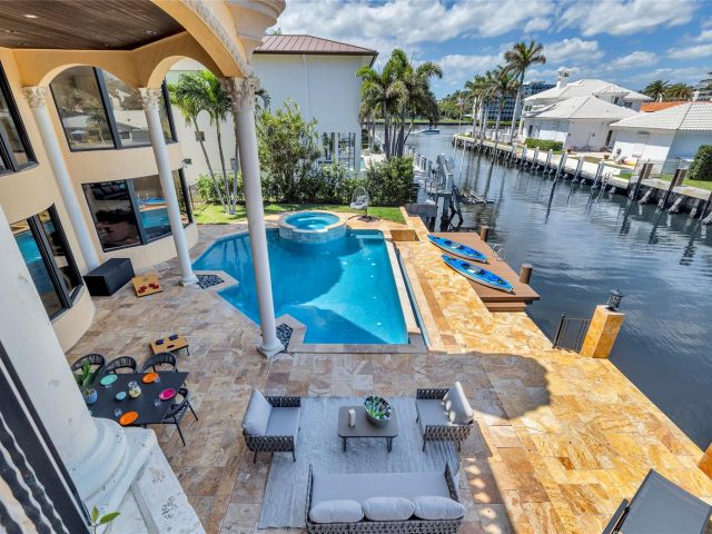 Дом в аренду по адресу 1011 Rhodes Villa Avenue - фото 5768508