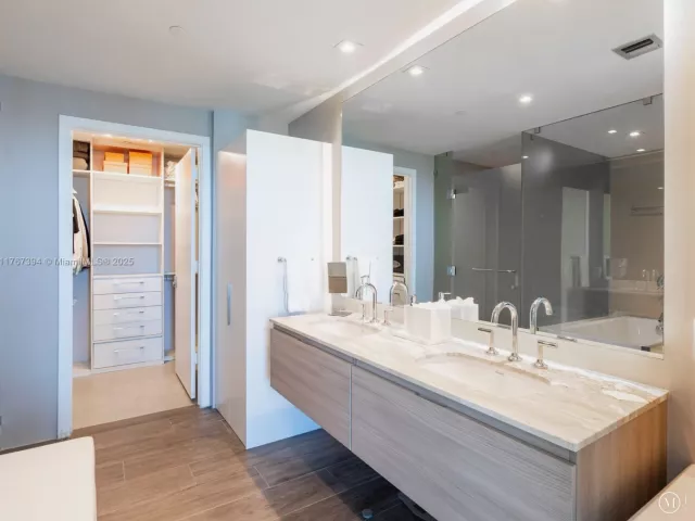 Продажа квартиры #3904 - фото 5775618