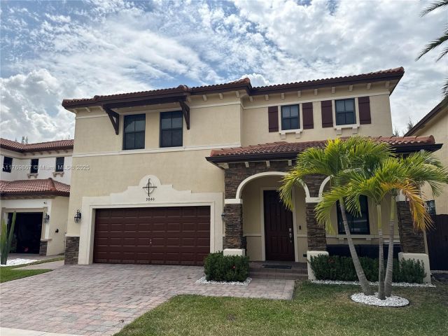 Продажа дома по адресу 9840 NW 86th Ter - фото 5779058