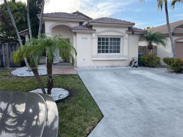 Продажа дома по адресу 14144 SW 149th Pl - фото 5797255