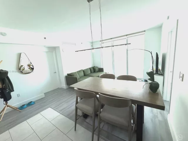 Продажа квартиры #2706 - фото 5780915