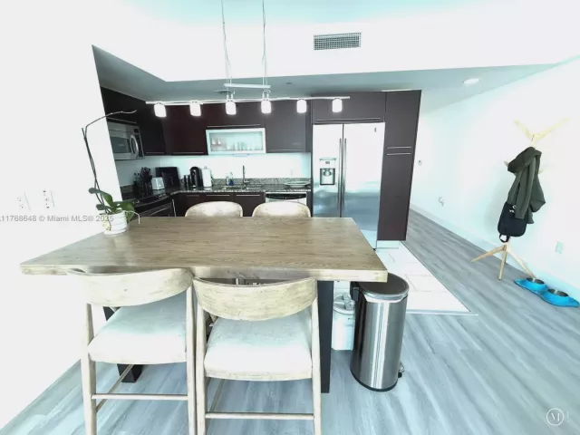 Продажа квартиры #2706 - фото 5780917