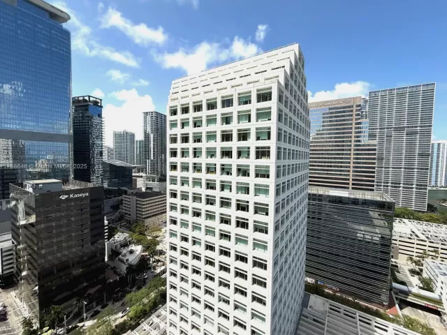 Продажа квартиры #2706 - фото 5780908