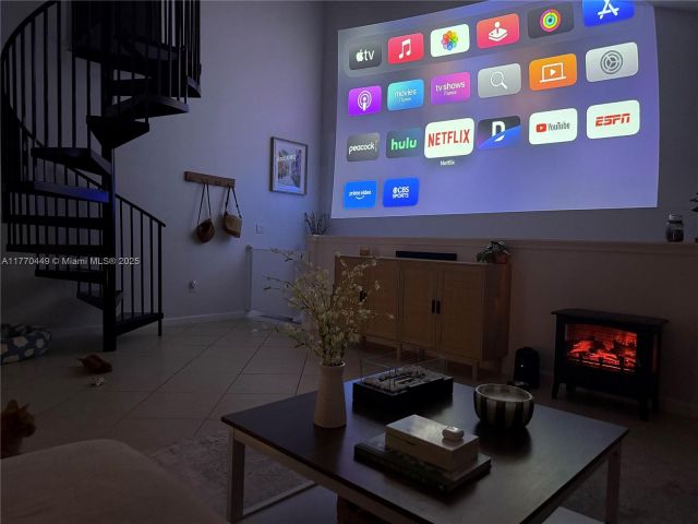 Продажа дома по адресу 2977 St John Dr - фото 5777284