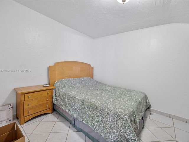 Продажа дома по адресу 25600 SW 197th Ave - фото 5779164