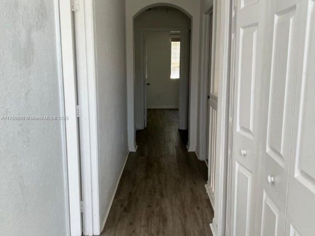 Дом в аренду по адресу 2712 SE 15th Pl 148 - фото 5788174