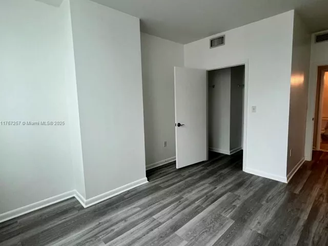 Продажа квартиры #2609 - фото 5799596