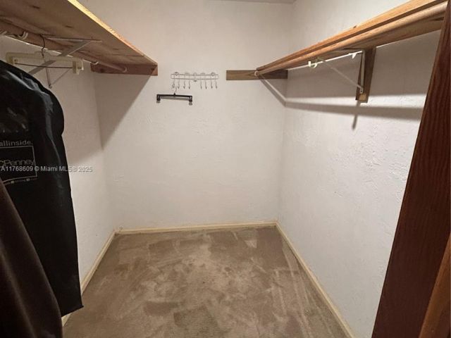 Продажа дома по адресу 5416 Flagler St - фото 5830181