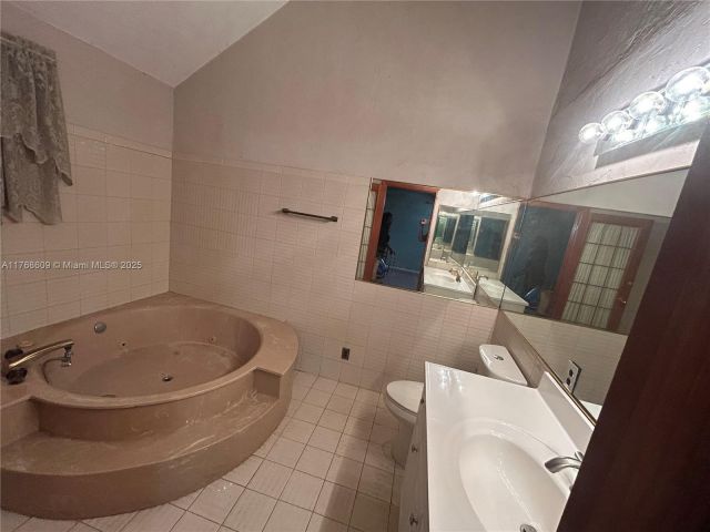 Продажа дома по адресу 5416 Flagler St - фото 5830184