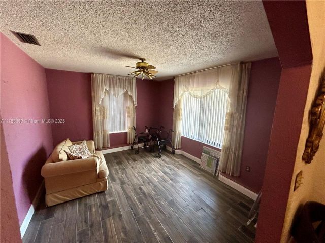 Продажа дома по адресу 5416 Flagler St - фото 5830186