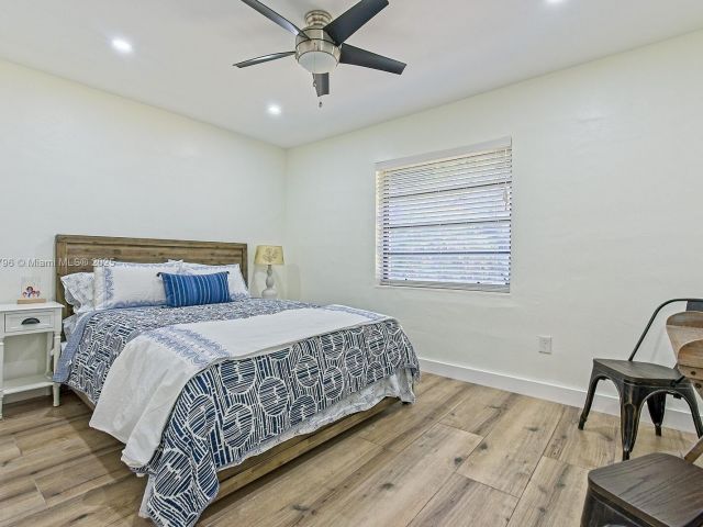 Продажа дома по адресу 10900 SW 124th Rd - фото 5780510