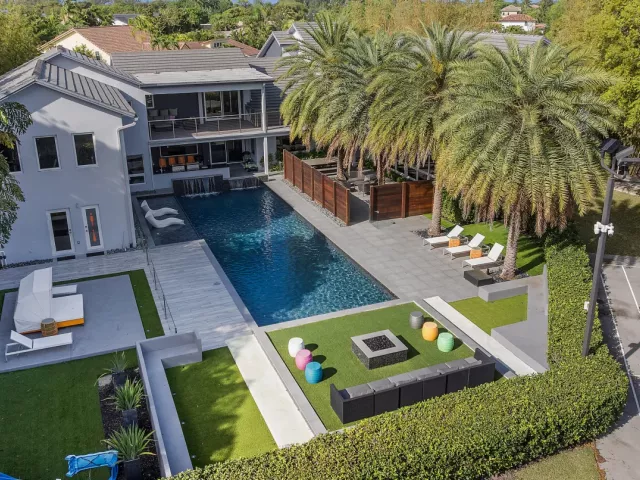 Продажа дома по адресу 7047 San Sebastian Circle - фото 9379439