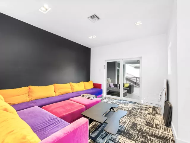 Продажа дома по адресу 7047 San Sebastian Circle - фото 9379466