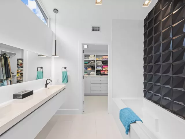 Продажа дома по адресу 7047 San Sebastian Circle - фото 9379470