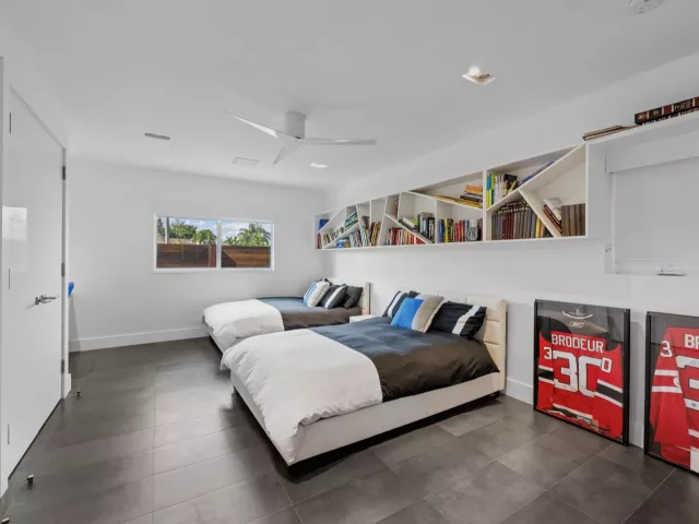 Продажа дома по адресу 7047 San Sebastian Circle - фото 9379479