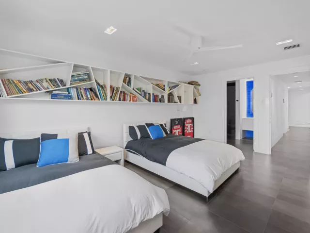Продажа дома по адресу 7047 San Sebastian Circle - фото 9379480