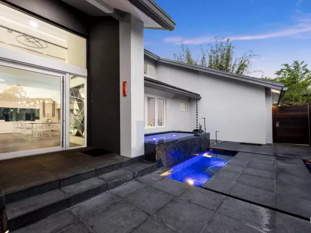 Продажа дома по адресу 7047 San Sebastian Circle - фото 9379441