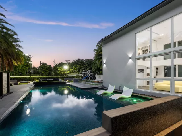 Продажа дома по адресу 7047 San Sebastian Circle - фото 9379501