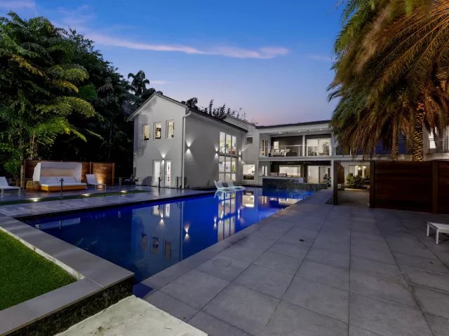 Продажа дома по адресу 7047 San Sebastian Circle - фото 9379505