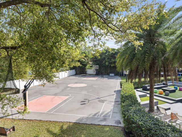 Продажа дома по адресу 7047 San Sebastian Circle - фото 5842933