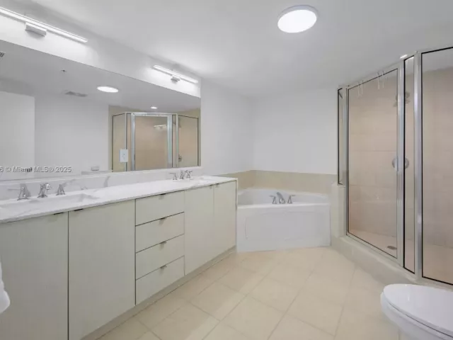 Квартира в аренду номер3306 - фото 5799396