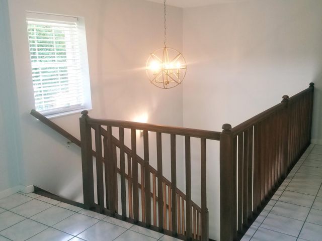 Дом в аренду по адресу 181 NE Wavecrest Way NE - фото 5821333