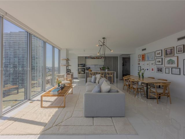 Продажа квартиры #2407 - фото 5800091