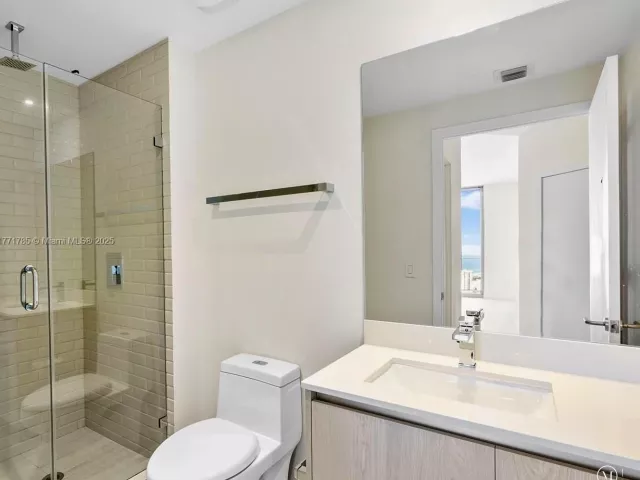 Продажа квартиры #T4301 - фото 5798875