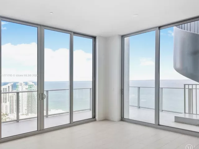 Продажа квартиры #T4301 - фото 5798878