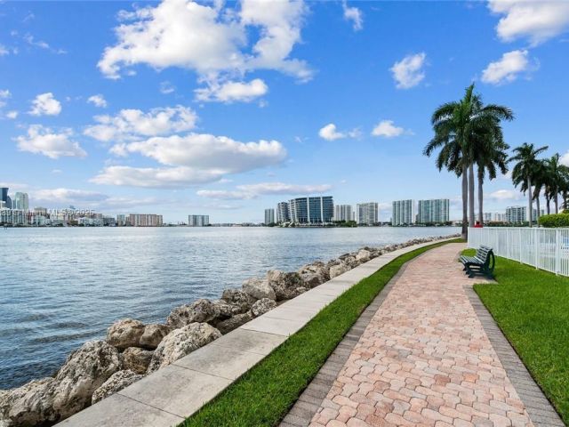 Продажа квартиры #1210 - фото 5796527