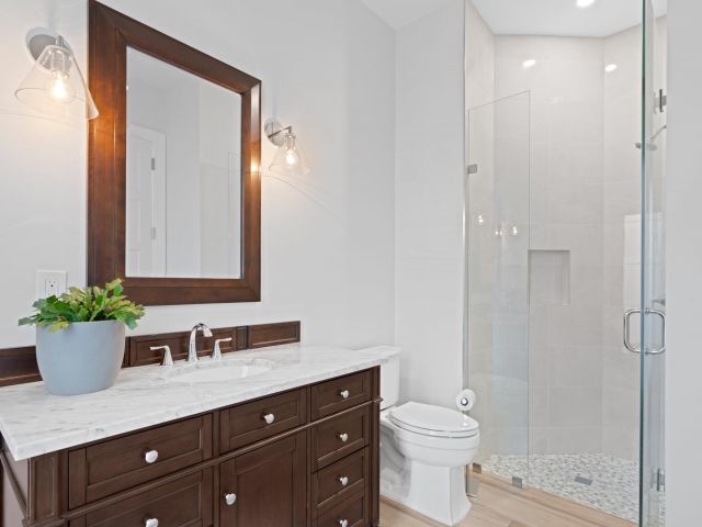 Продажа дома по адресу 1707 SW 6th Avenue - фото 6015207