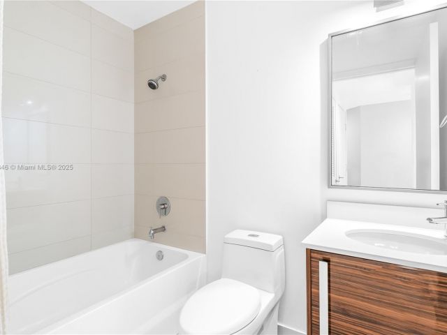 Продажа квартиры #1205 - фото 5964170