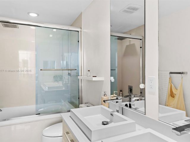 Продажа квартиры #3601 - фото 5811575