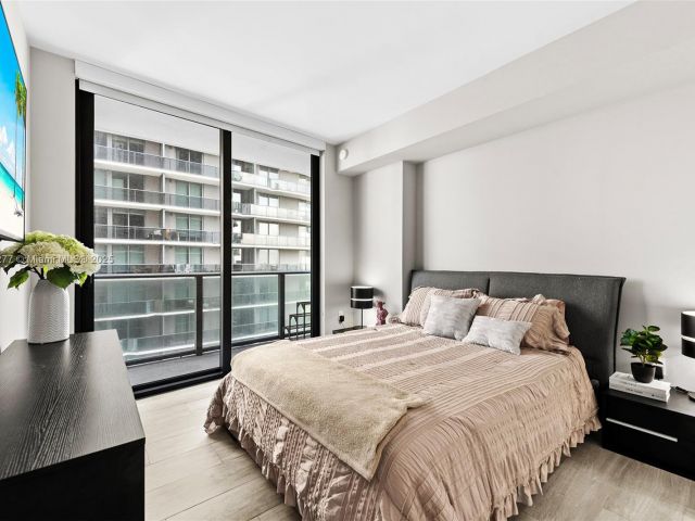 Продажа квартиры #3601 - фото 5811579