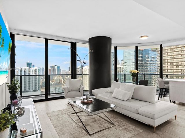 Продажа квартиры #3601 - фото 5811583