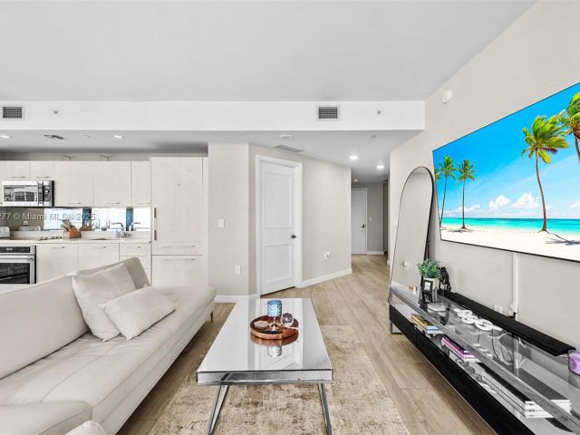 Продажа квартиры #3601 - фото 5811588